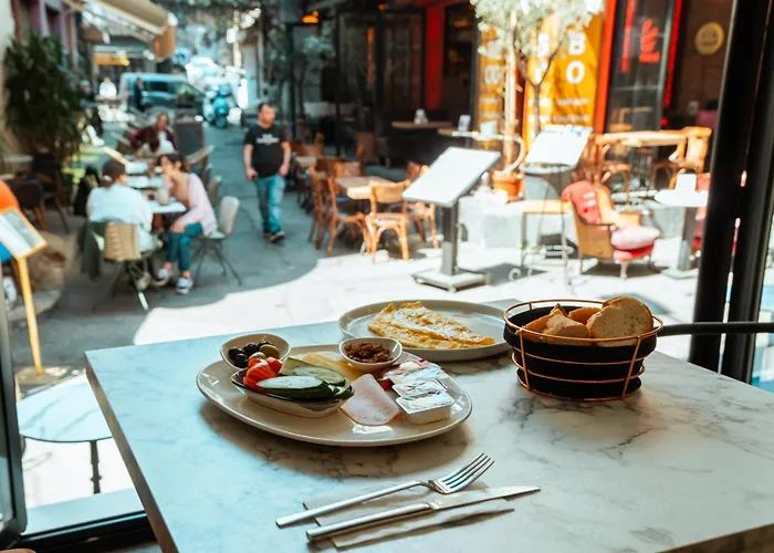 ホテル Le Port Karakoey *