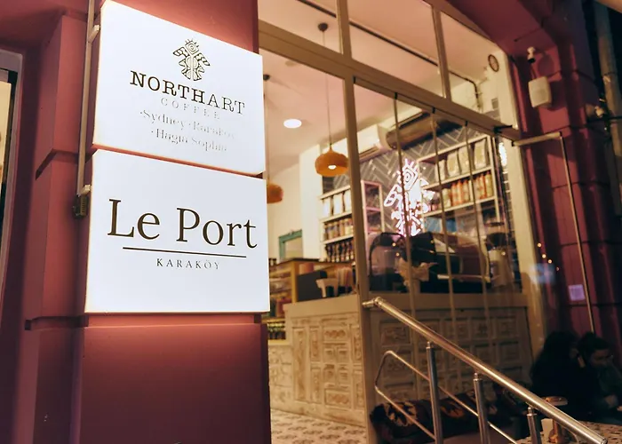 Le Port Karakoey ホテル