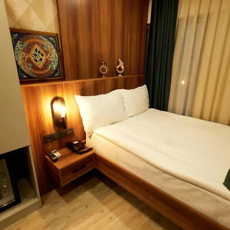 Hotel Le Port Karakoey *